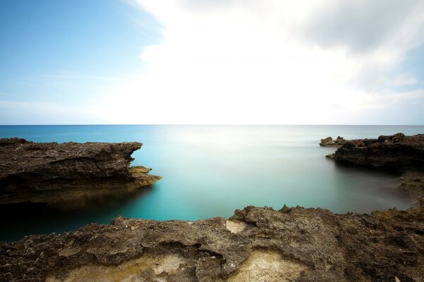 Paisagem do mar calmo