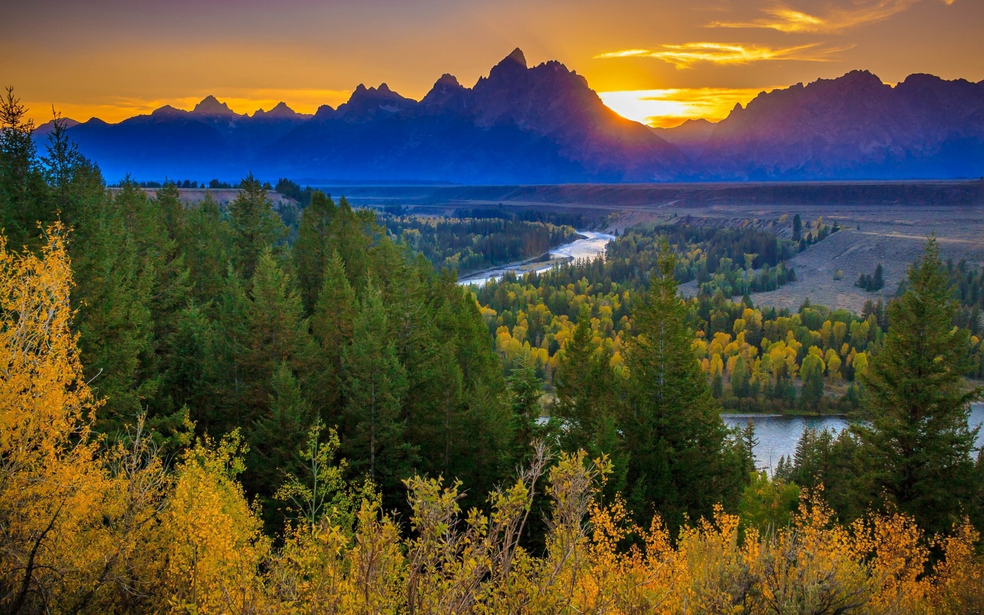 landscapes fall nature water lake wood landscape outdoors scenic travel mountain sky tree wild daylight reflection snow dawn composure river sunset mountains forest