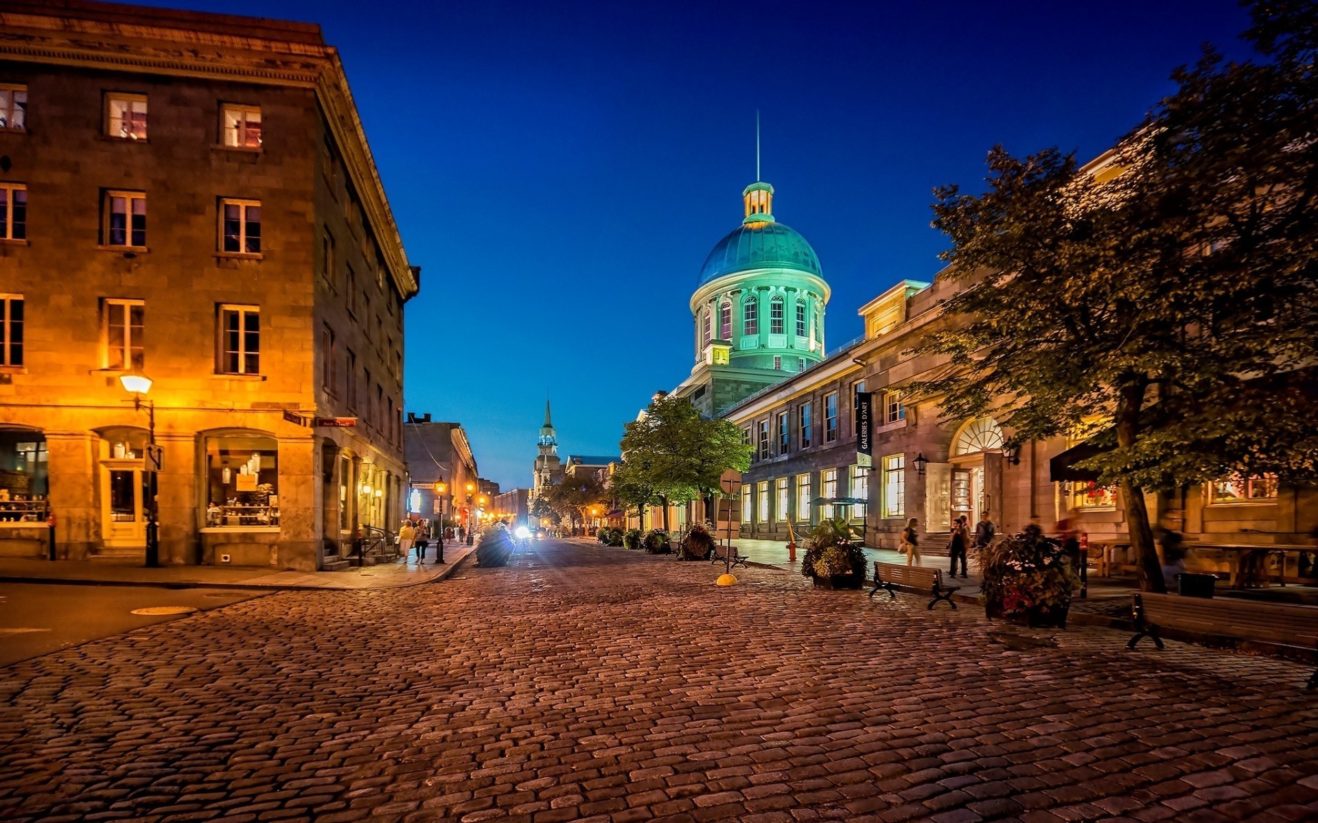 other city architecture travel city building street outdoors town sky evening dusk tourism church house illuminated old montreal landscape canada