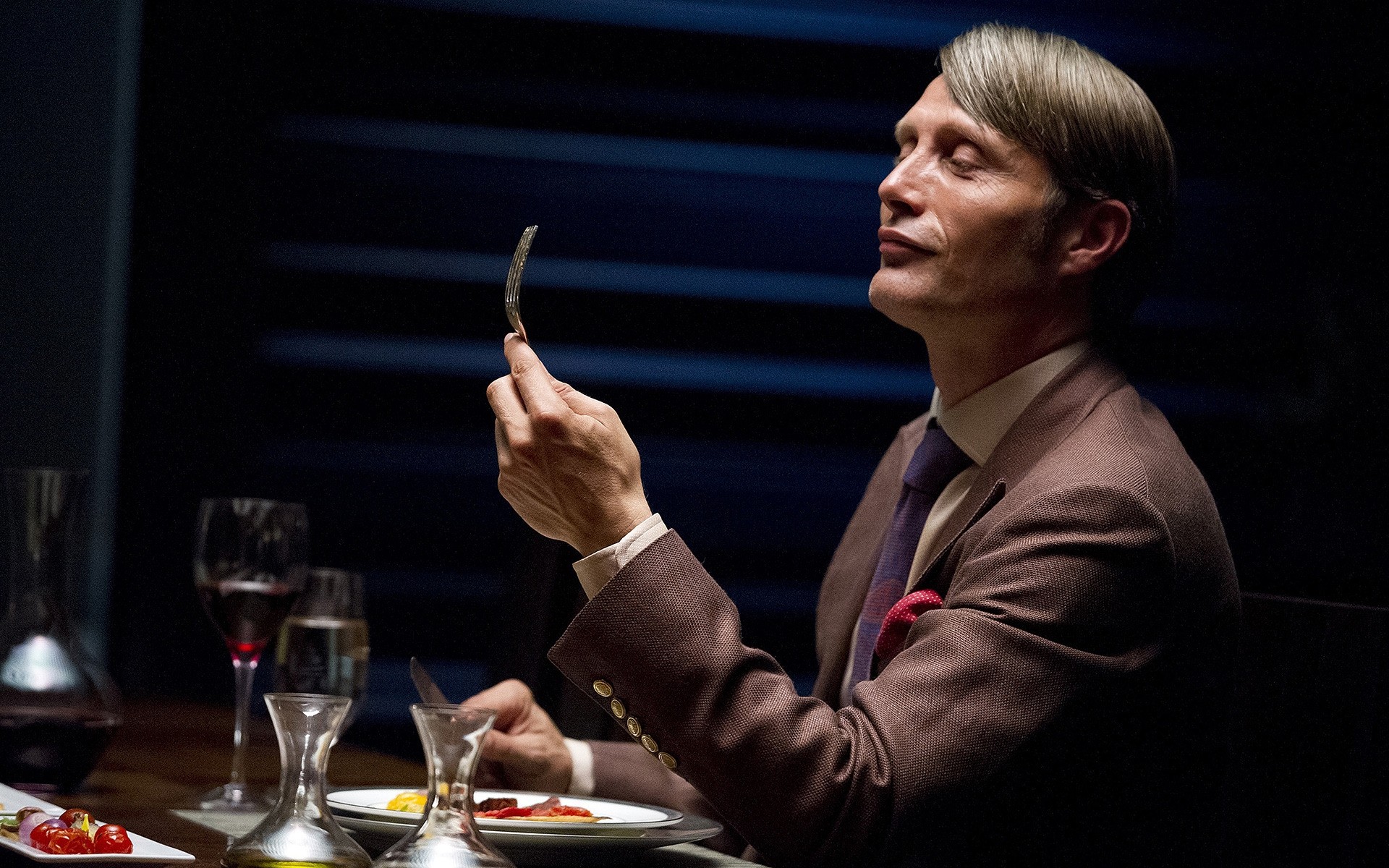 série télévisée homme seul adulte portrait mads mikkelsen hannibal