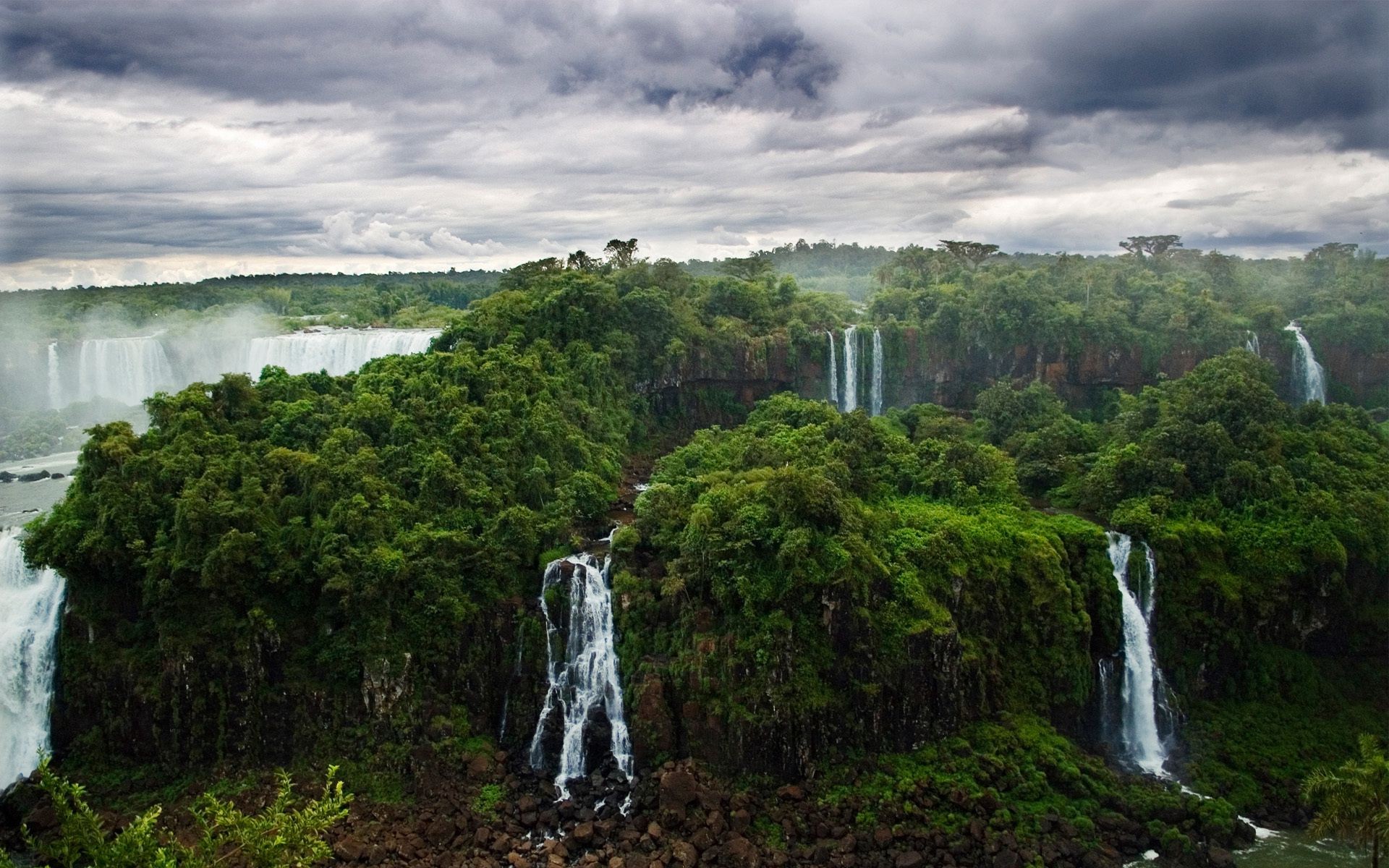 cascades eau nature voyage tropical à l extérieur paysage bois bois forêt tropicale cascade rivière ciel jungle scénique feuille été