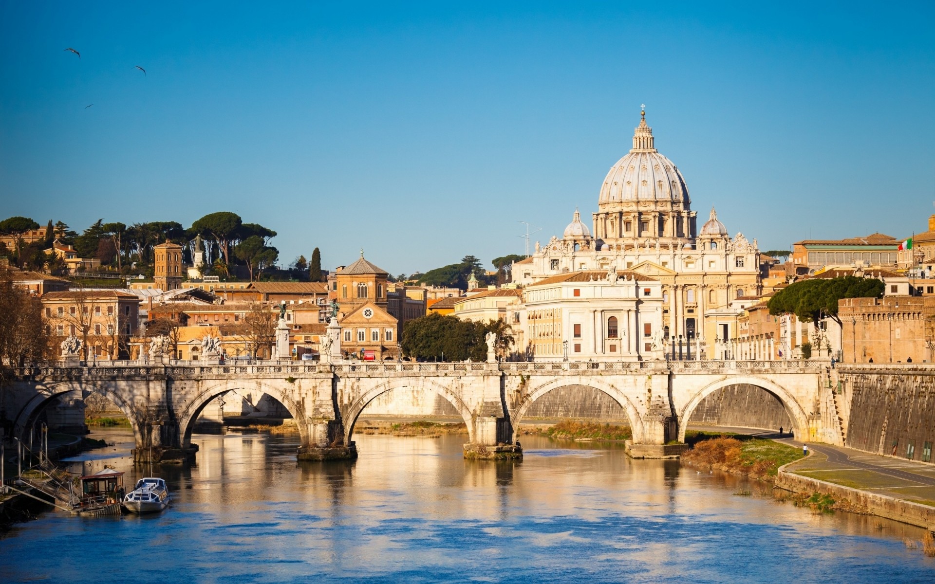 italie architecture ville maison voyage église eau point de repère pont rivière ville cathédrale ville tourisme dôme vieux ciel urbain antique à l extérieur rome bateau paysage