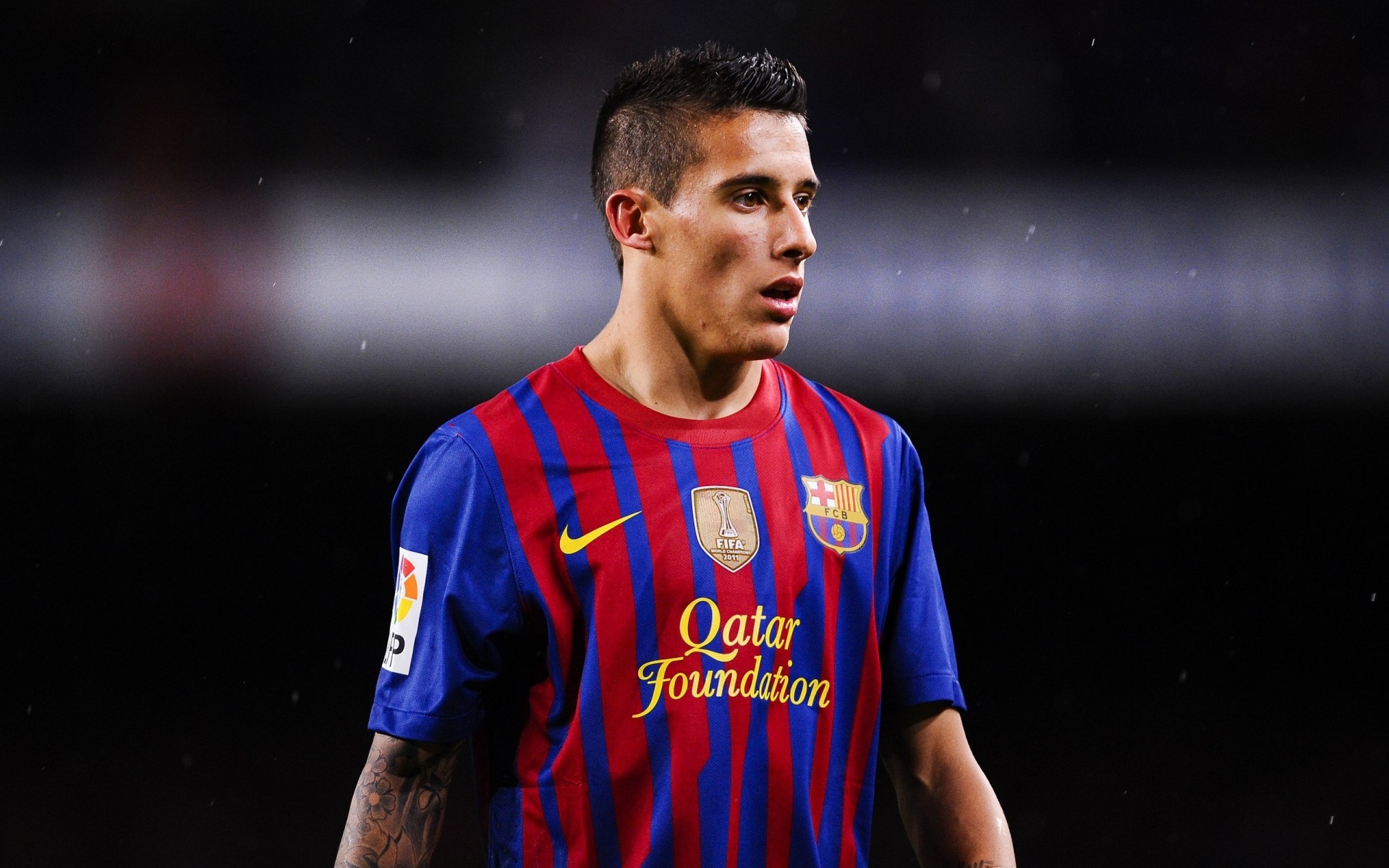 sportler fußball wettbewerb fußball mann eins stadion erwachsener sportler tragen sportgeräte outfit christian tello fc barcelona sportler geck prominente