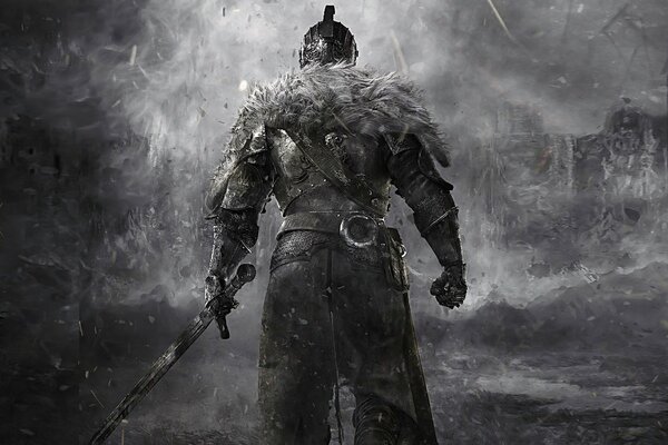 Серый самурай с мечом в руке стоит спиной