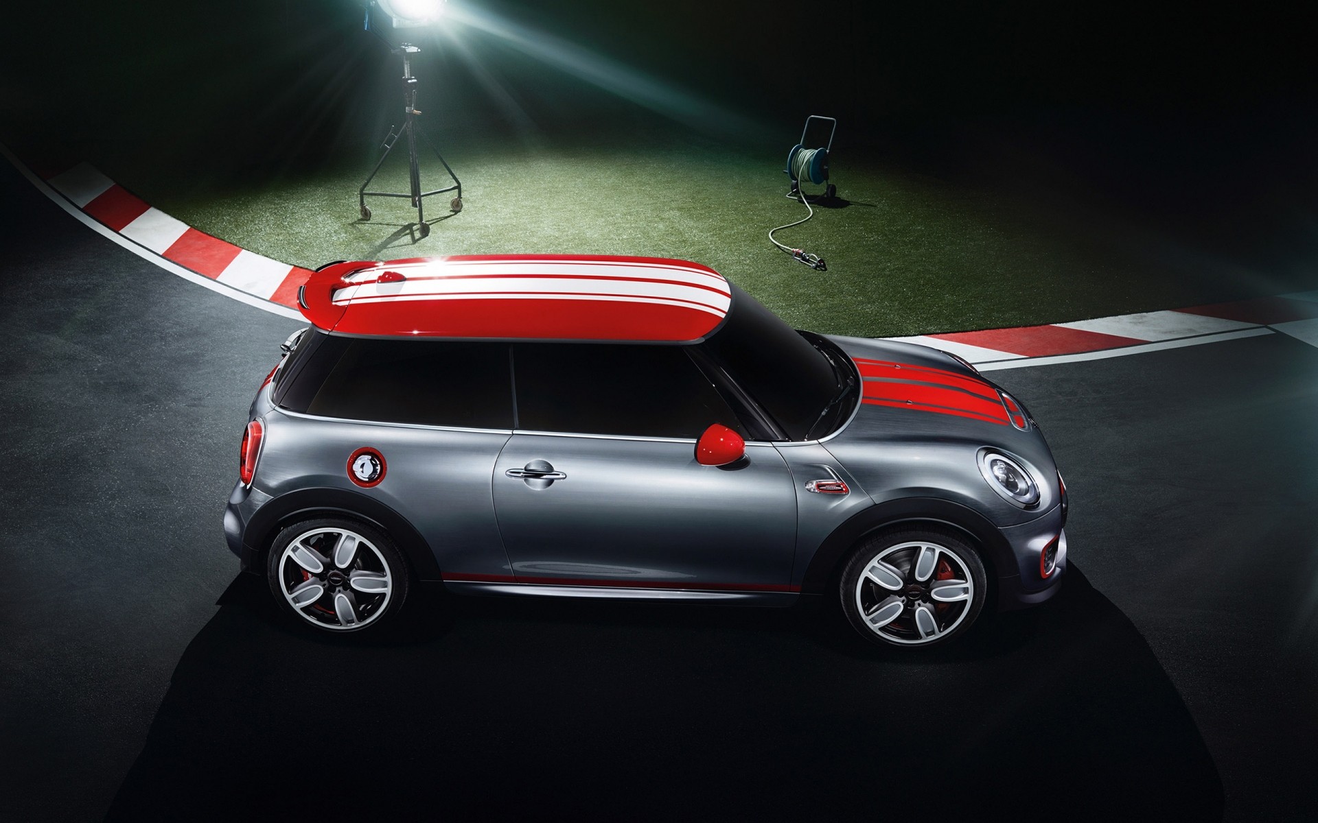 mini auto auto transportsystem fahren beeilen sie sich räder schnell automobil wettbewerb aktion rennen straße mini cooper konzept mini cooper