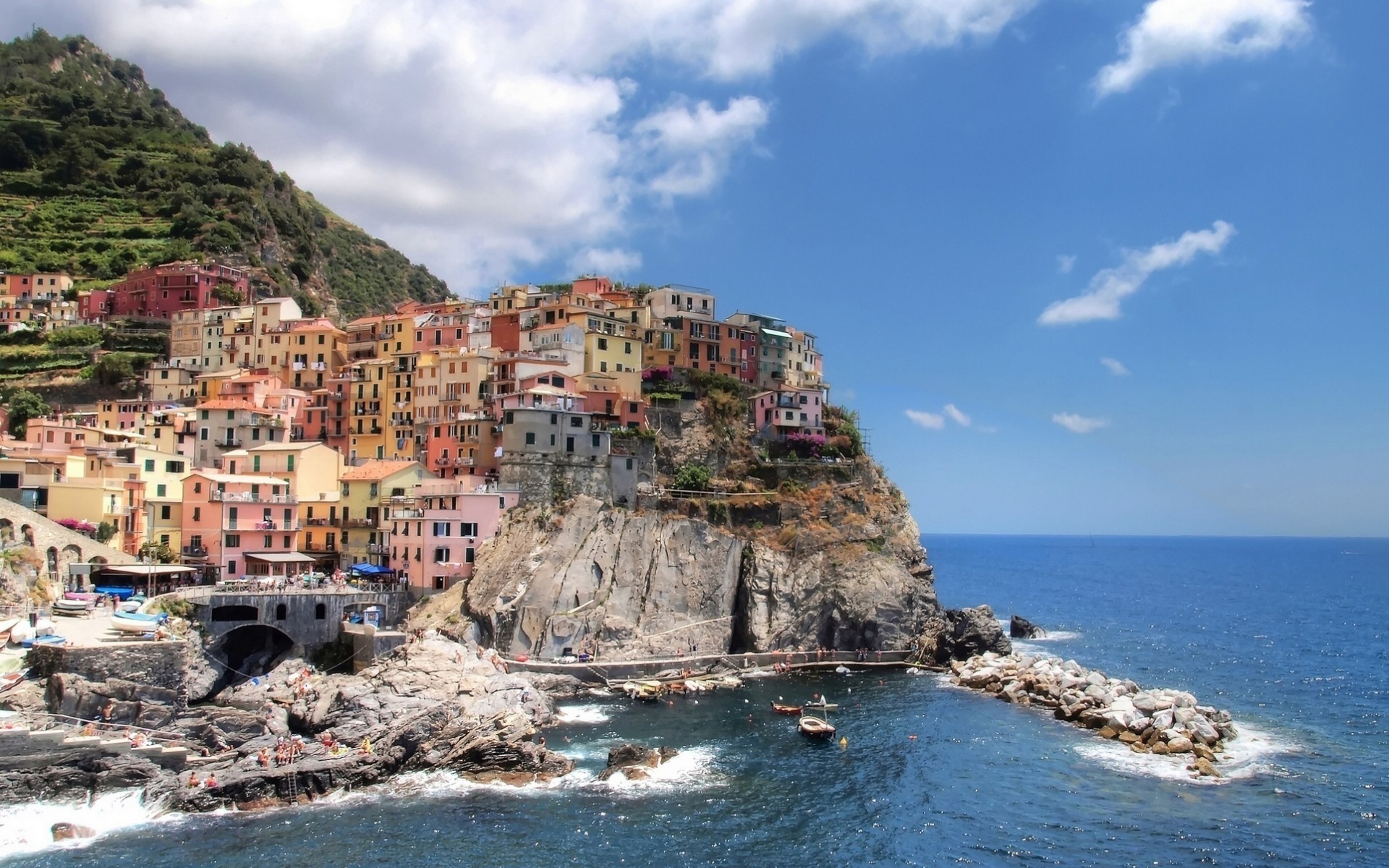 italy seashore sea travel water beach town ocean city architecture sight tourism sky seaside coastal bay vacation summer shore landscape cinque terre manarola gorgeous