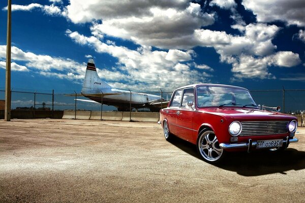 Oldtimer auf dem Flugplatz