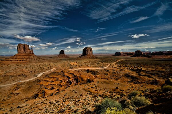 The roar of the wind in the hot desert