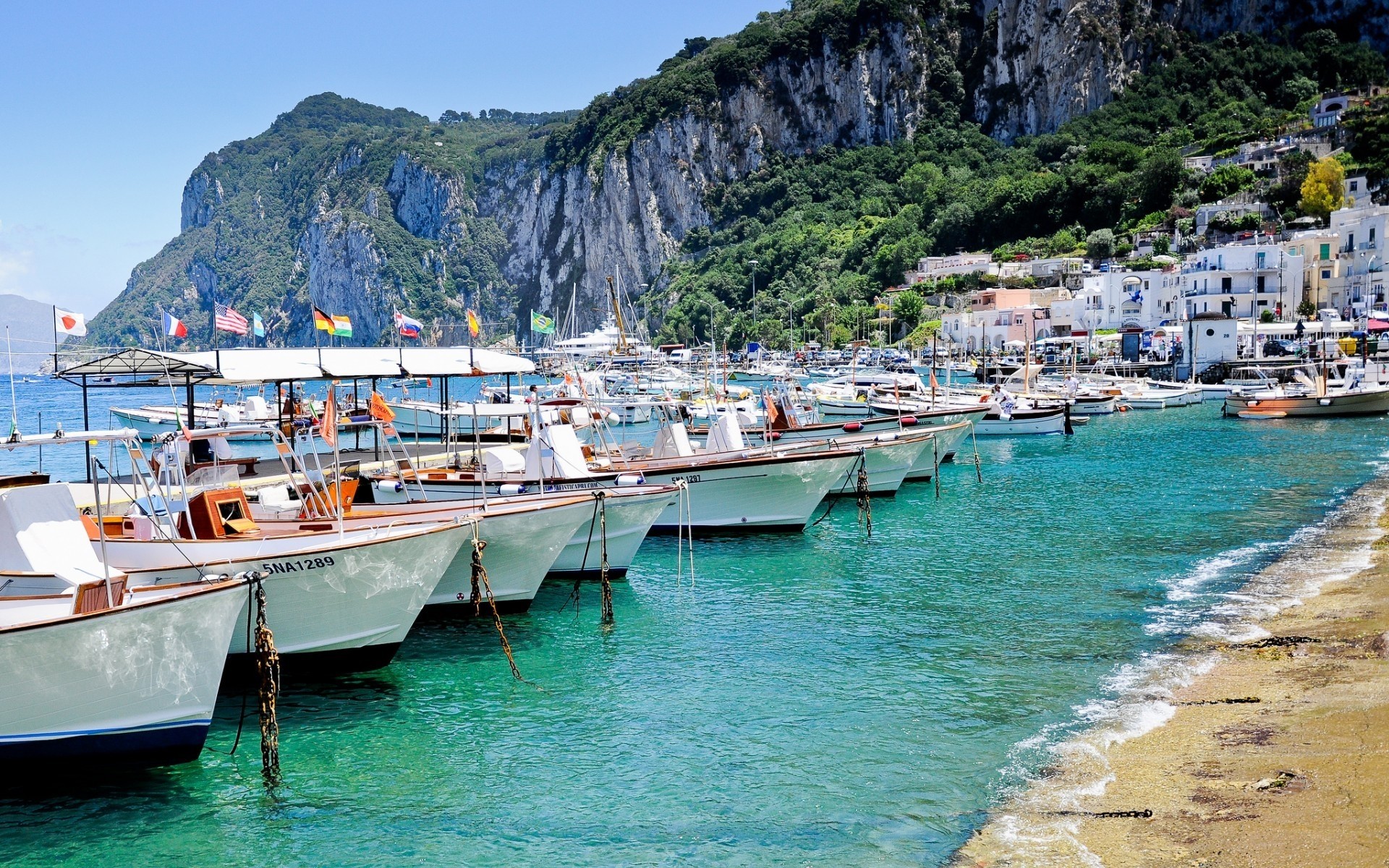 italie mer mer eau voyage bateau océan port vacances plage station bateau baie tourisme côte île côte point côtier port île de capri paysage bateaux