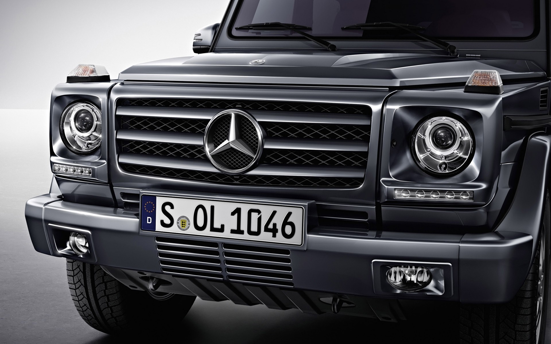 mercedes-benz car vehicle classic drive transportation system automotive wheel hood headlight chrome fast miniskirt sedan machine speed g class mercedes g class