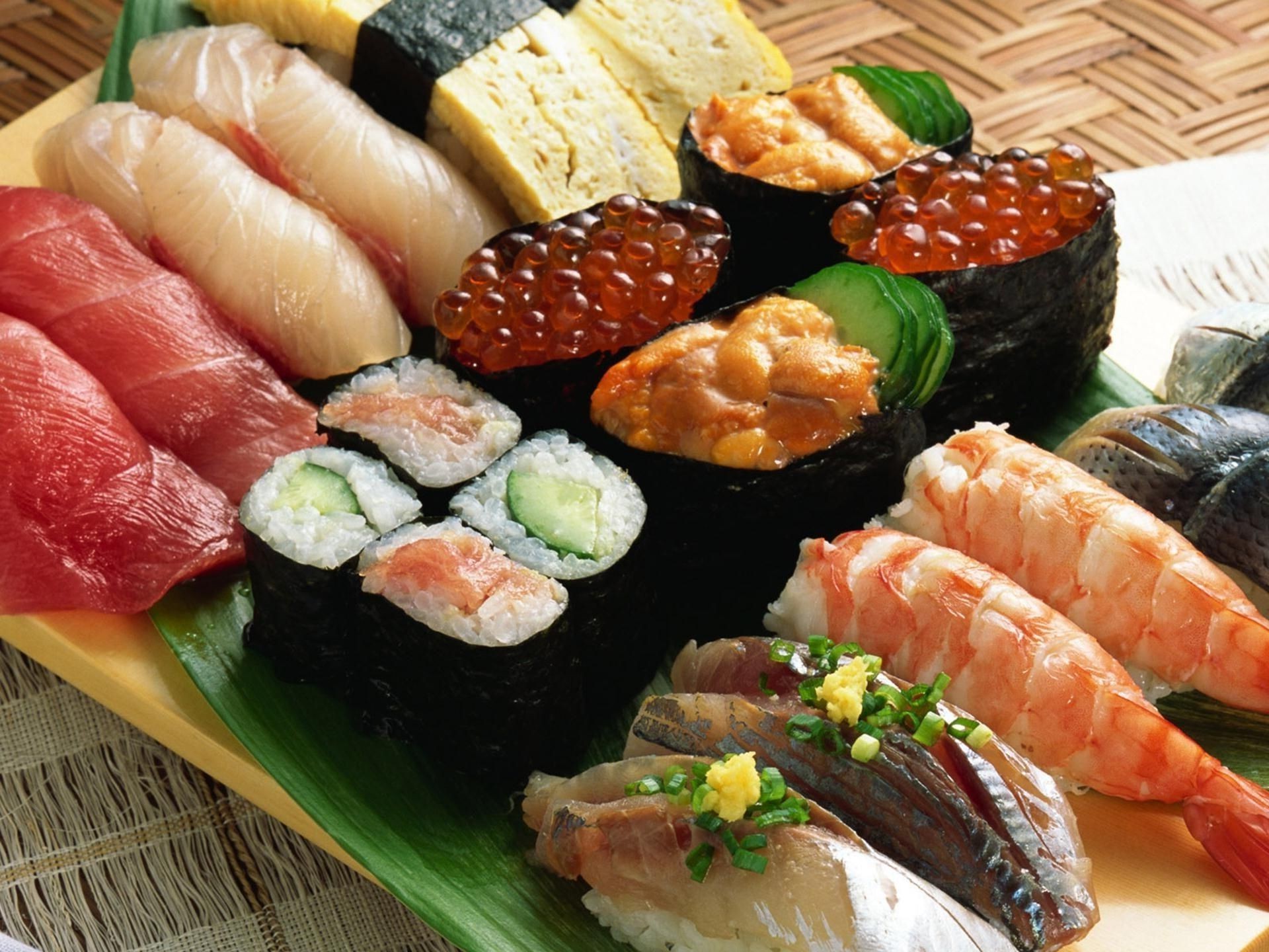 food & drink salmon sushi fish seafood rice tuna sashimi seaweed wasabi shrimp food dinner maki traditional caviar lunch delicious epicure eel