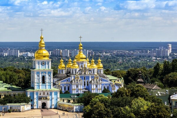 Peasant church in the midst of a sinful city