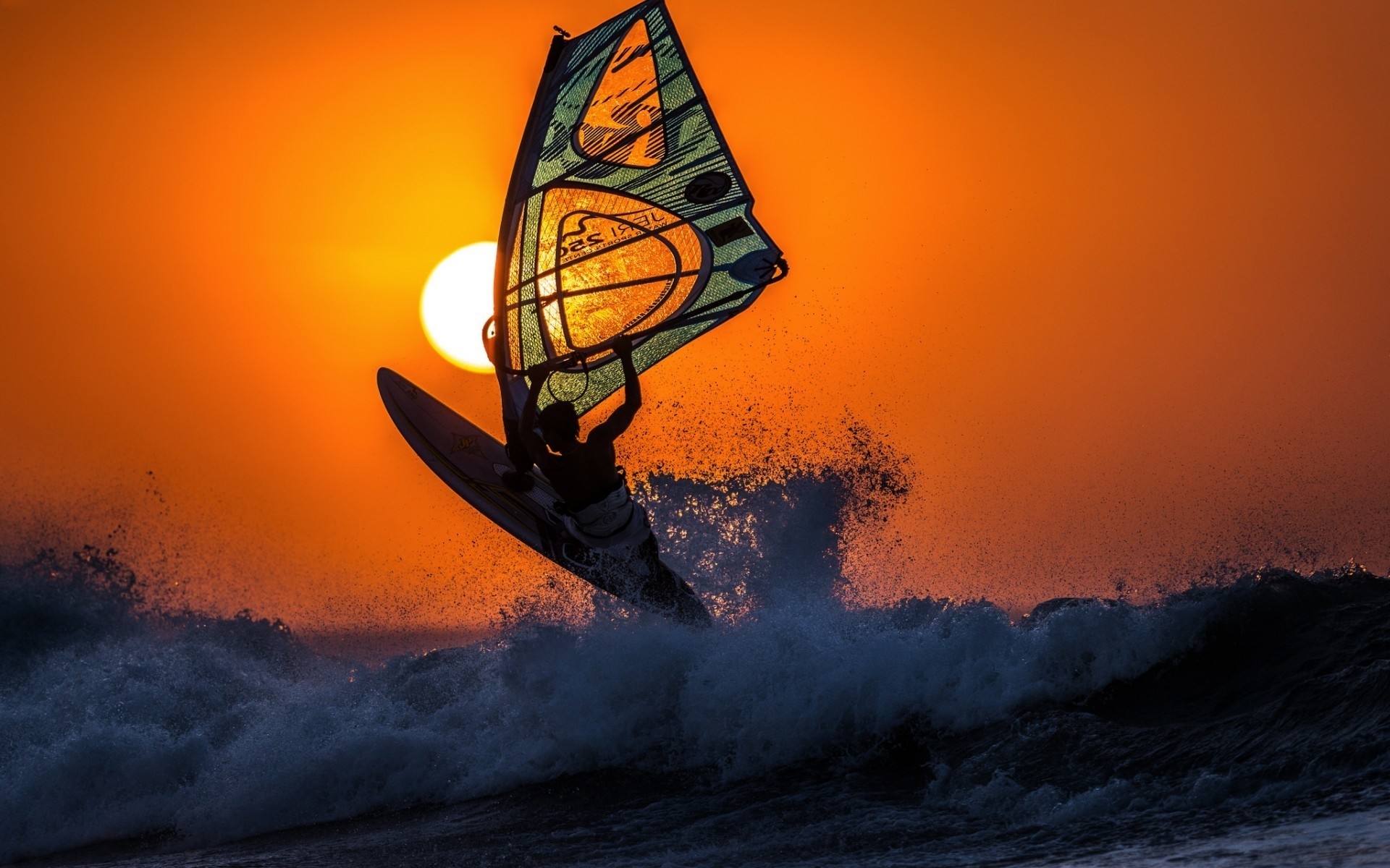 surf coucher de soleil aube soleil soir crépuscule eau mer vagues