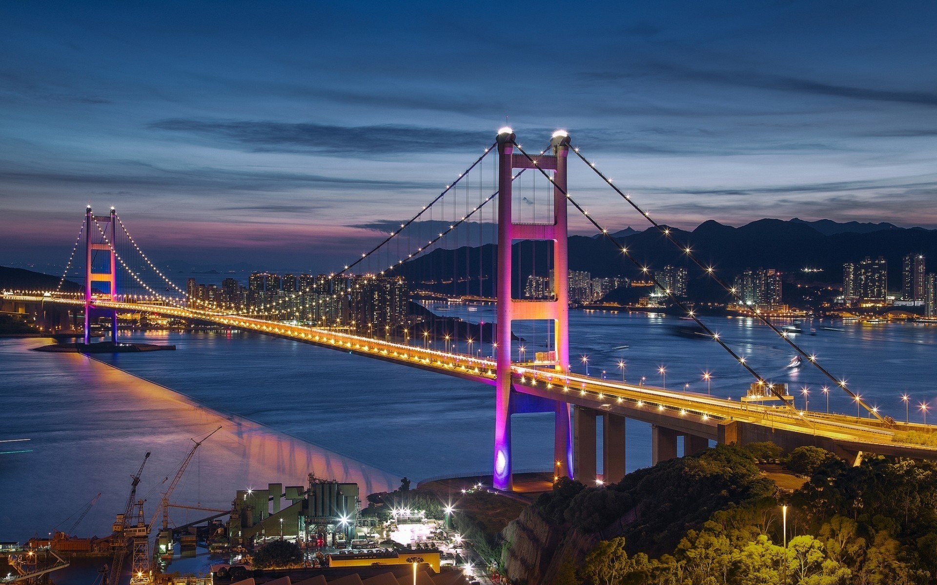 china puente sistema de transporte agua puente colgante viajes ciudad río crepúsculo arquitectura noche cielo tráfico conexión suspensión urbano puesta de sol bahía puerto casa hong kong noche luz