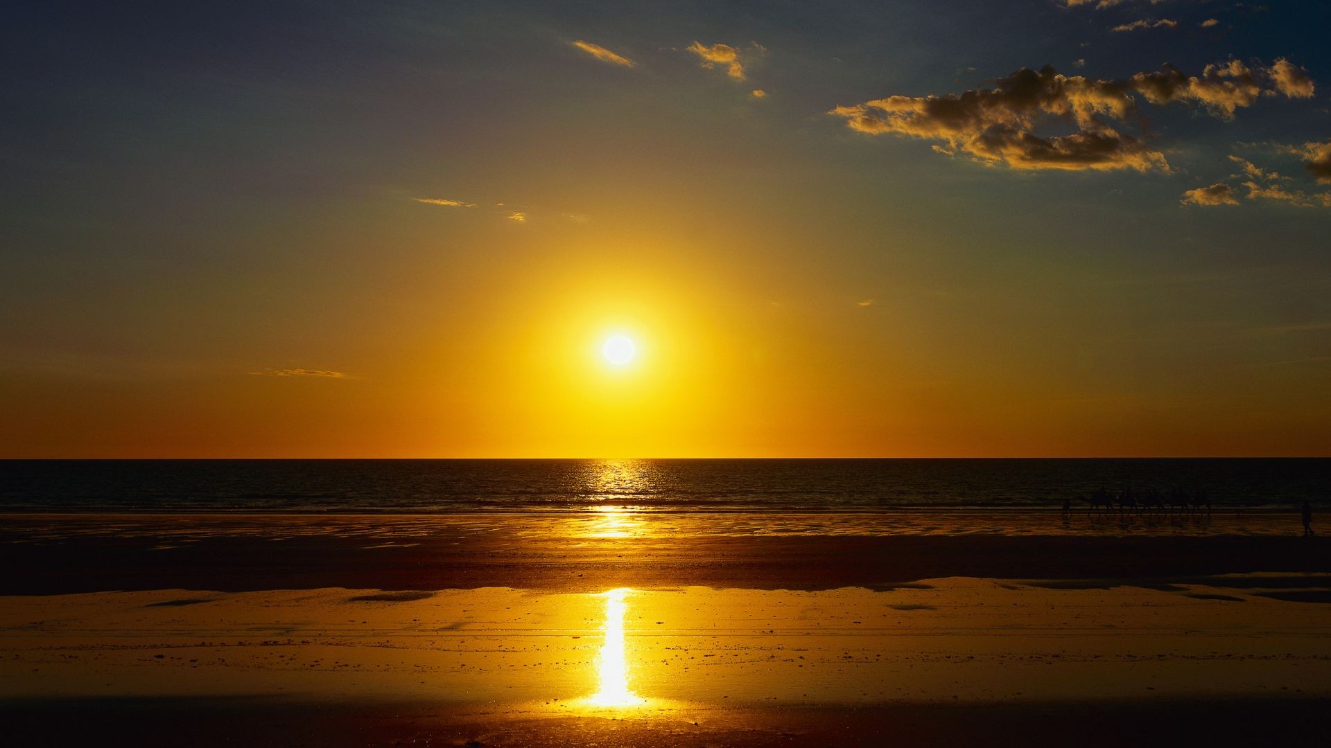 sonnenuntergang und dämmerung sonnenuntergang sonne dämmerung wasser strand meer dämmerung ozean abend gutes wetter sommer landschaft himmel natur reflexion