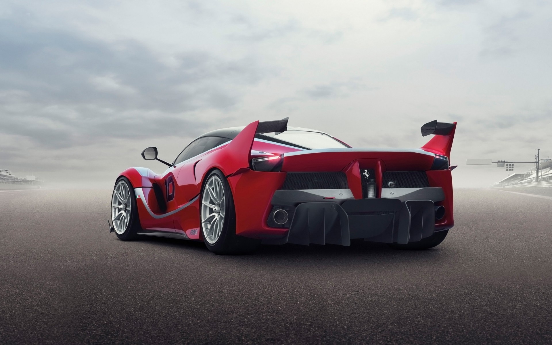 concept cars auto auto sistema di trasporto correre correre veloce asfalto ruote concorso azione nigella guidare fxx su ferrari ferrari fxx su statico ferrari concept