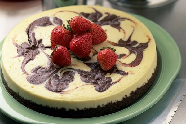 Chocolate sponge cake with strawberries