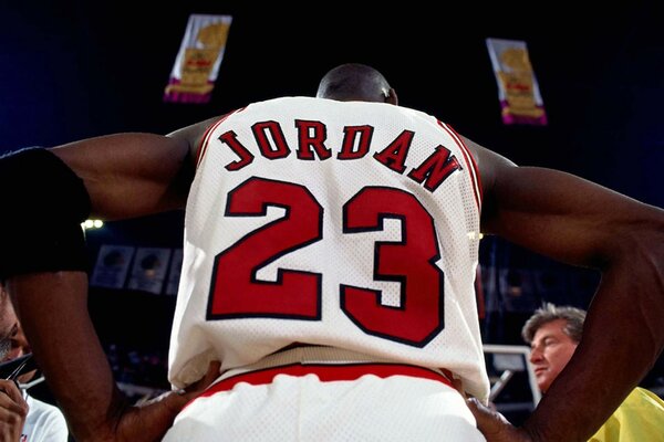 Lenda do basquete Michael Jordan