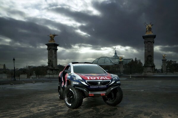 Peugeot 2008 Dkr Concept