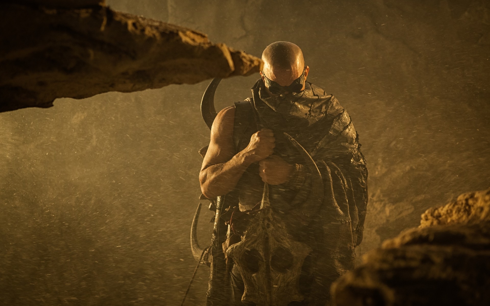 filme allein erwachsener mann tragen porträt vin diesel riddick