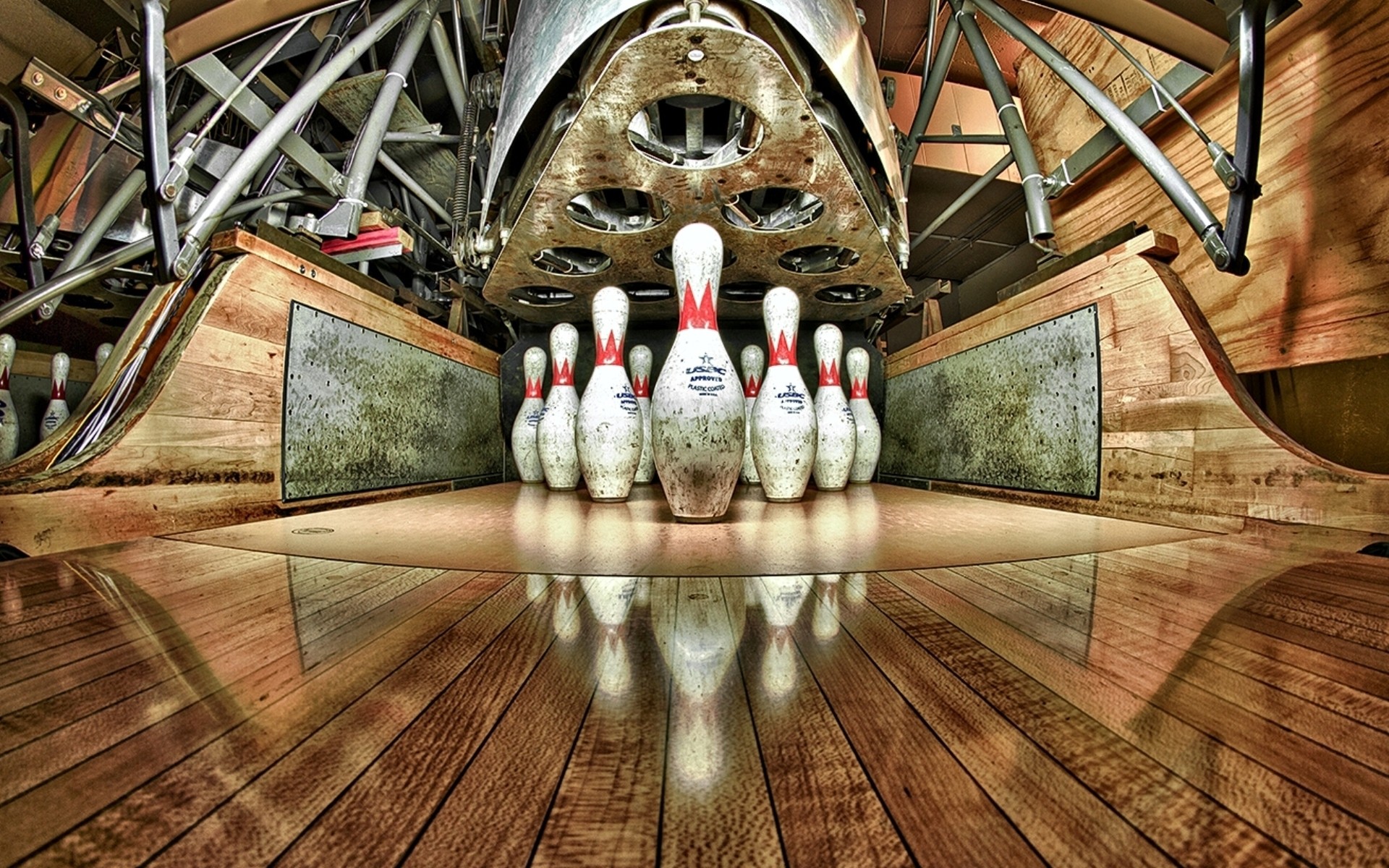 sport bois en bois à l intérieur vieux vintage rétro à l intérieur bowling