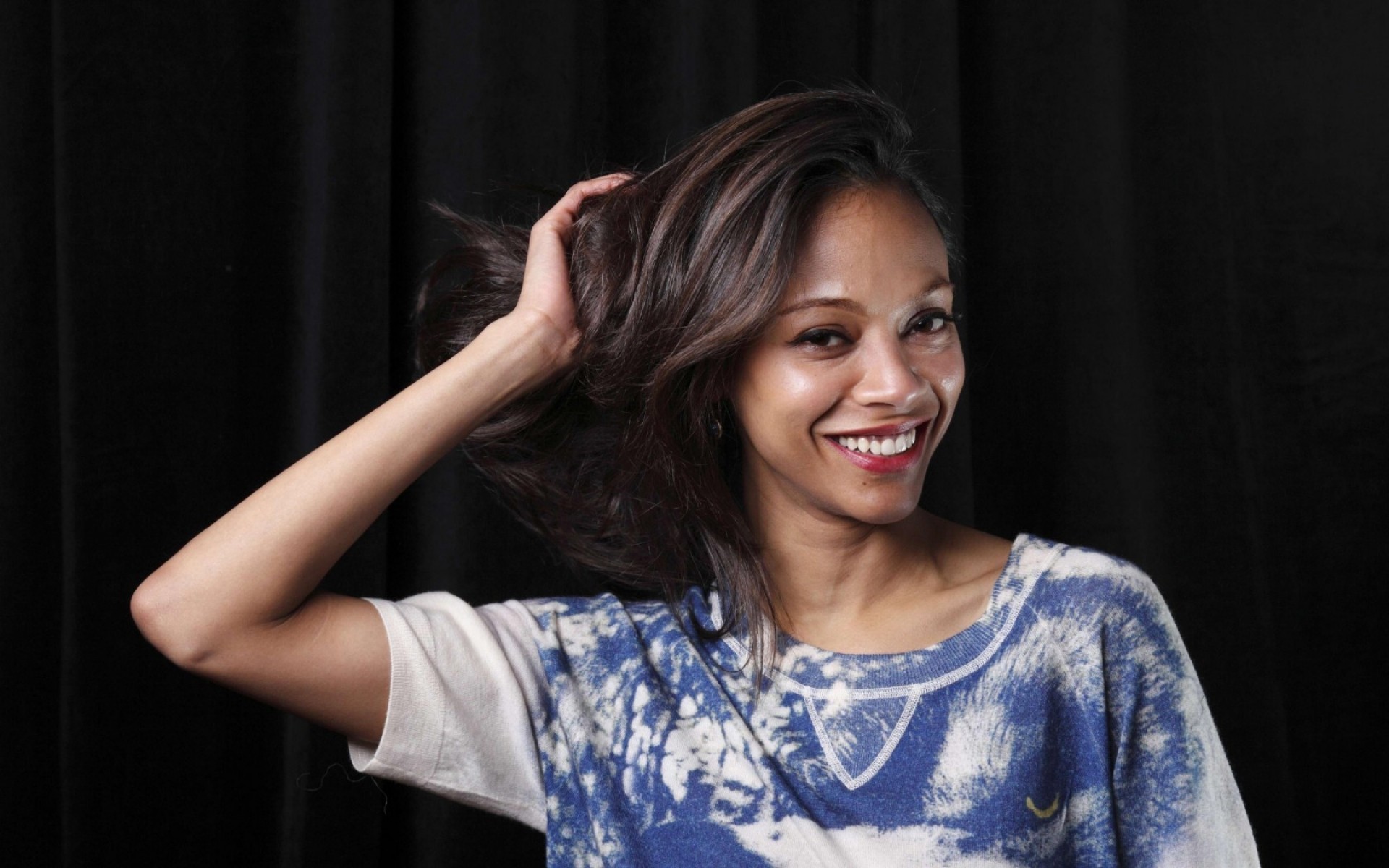 женщина портрет мода один девушка взрослый носить довольно актриса