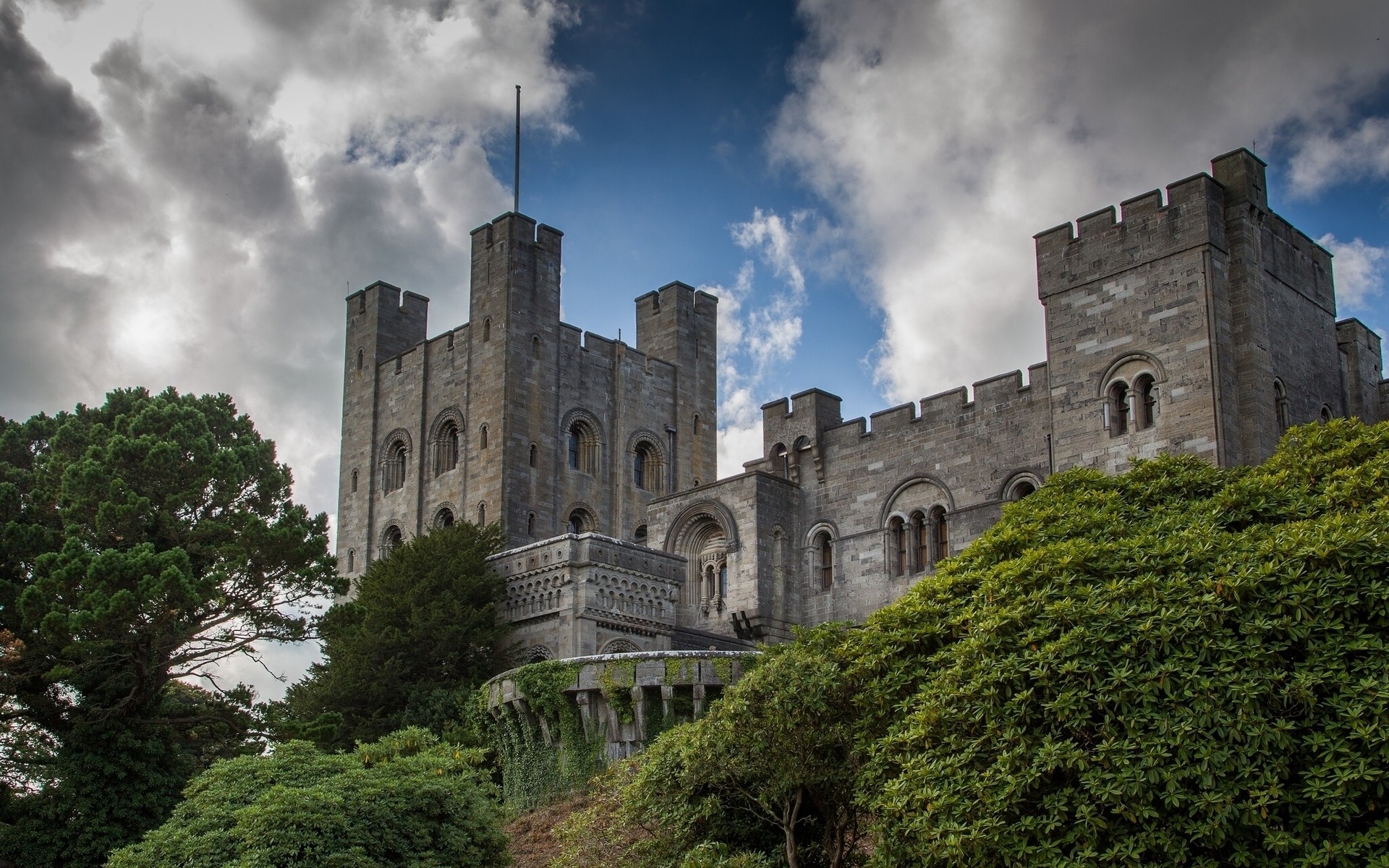 großbritannien architektur schloss gotik turm reisen antike alt haus stein himmel festung historisch stadt sehenswürdigkeit