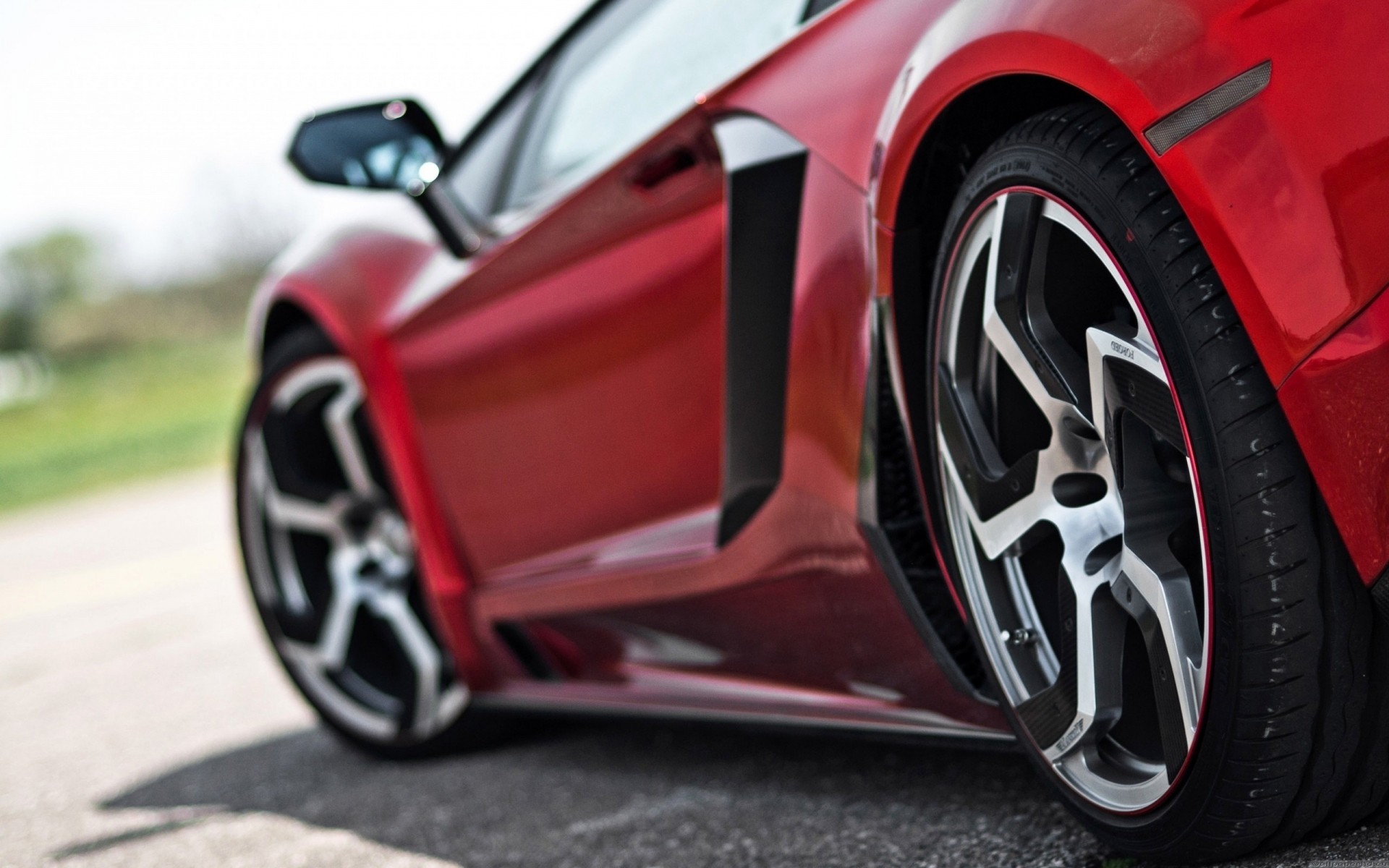 lamborghini voiture roue voiture système de transport pneu course rapide disque chrome automobile classique vitesse vitré puissance dépêchez-vous performance cher tuning