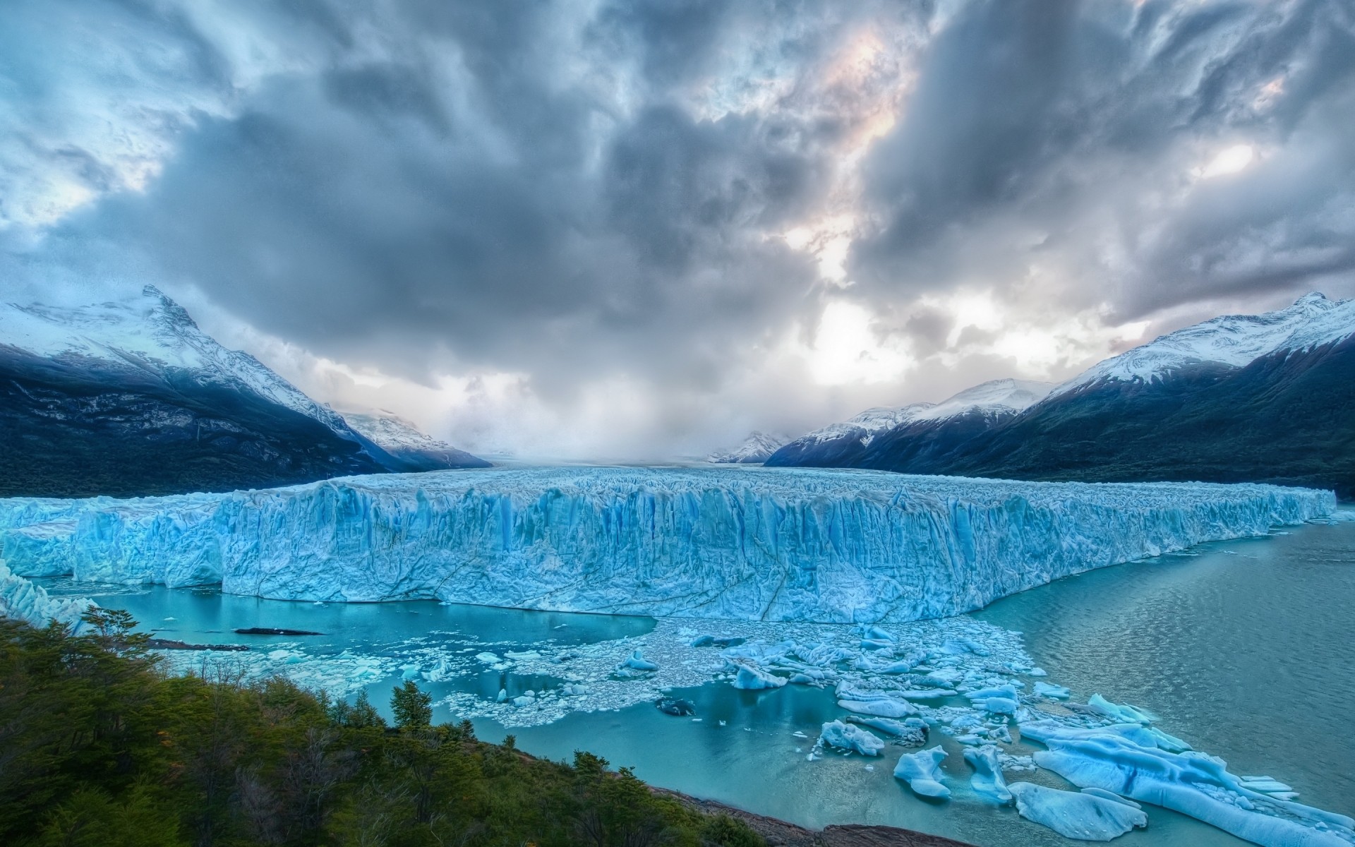 landscapes water snow landscape travel iceberg ice frosty nature glacier mountain sky outdoors scenic sea beautiful view mountains cold