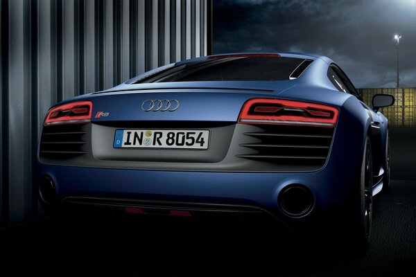 Audi R8 rear bumper