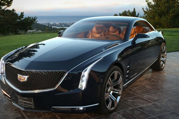 Cadillac-um carro de luxo verdadeiramente luxuoso