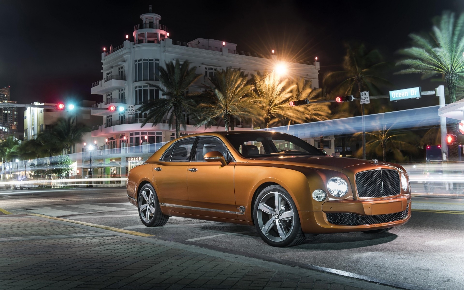 bentley coche vehículo sistema de transporte carretera viajes calle acera tráfico ciudad