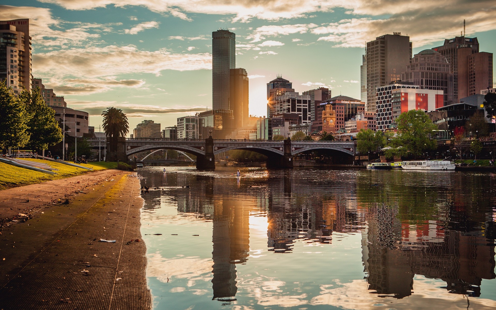 australia ciudad arquitectura agua viajes hogar ciudad urbano skyline reflexión río cielo centro de la ciudad al aire libre rascacielos puesta de sol puente moderno oficina torre