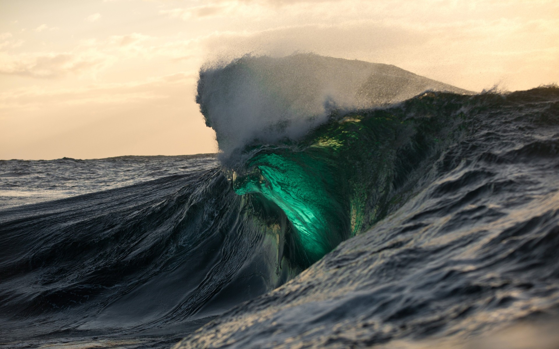 paysage eau océan mer plage surf mer paysage vague tempête coucher de soleil voyage nature paysage mousse aube à l extérieur ciel vague verte