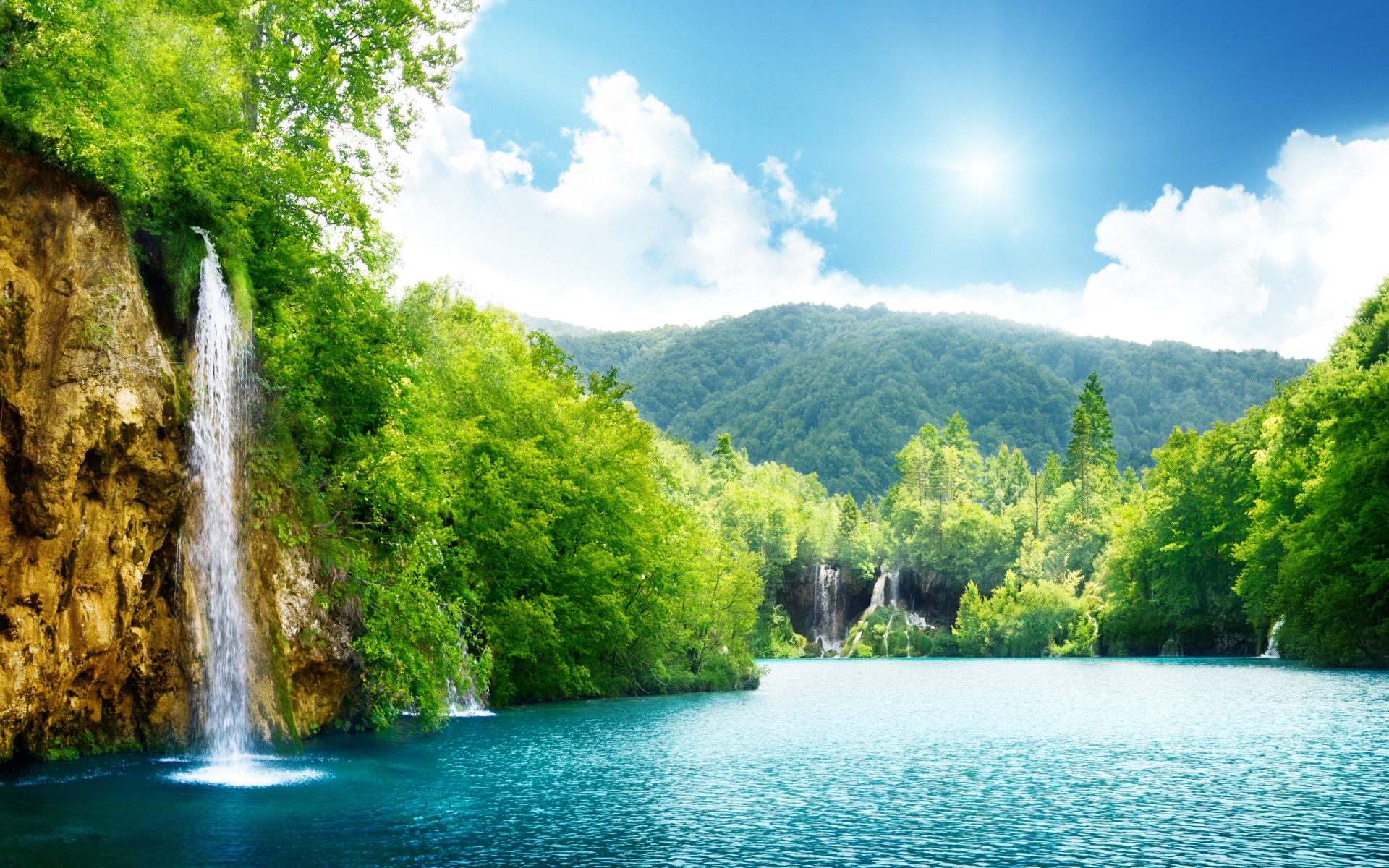 landschaft wasser natur holz sommer reisen wasserfall im freien fluss landschaft baum blatt tropisch landschaftlich fluss idylle üppig gutes wetter wild umwelt hintergrund see wald kaskade wassertropfen