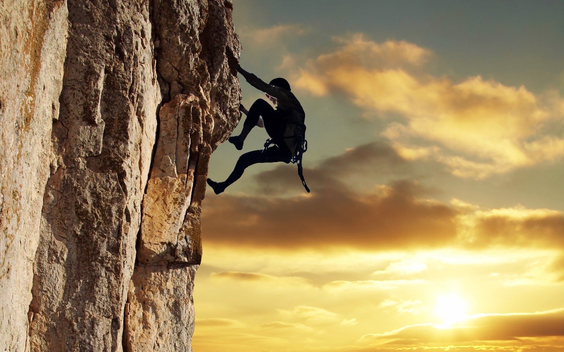 escalada escalar alpinista pôr do sol escalada desafio céu definição aventura coragem realização esforço ao ar livre perseverança amanhecer montanhas pedras músculos