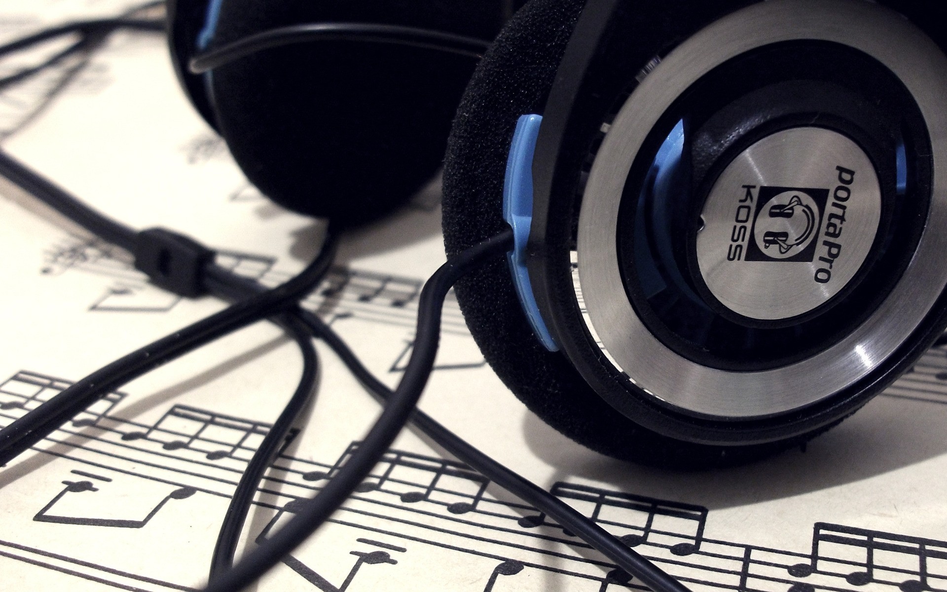 технология звук оборудование электроника бизнес музыка стерео компьютер диджей диско примечания