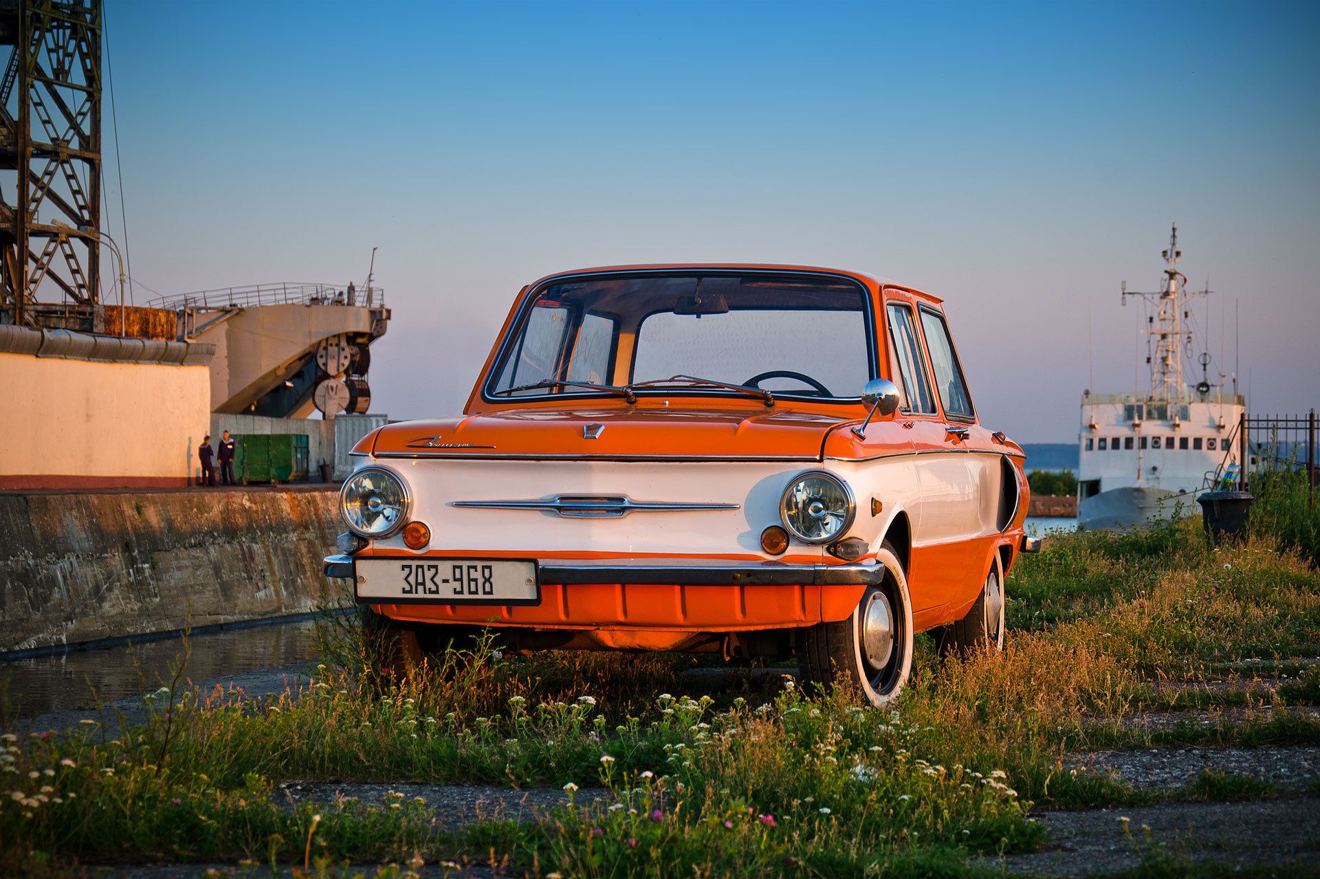 retro arabalar araba araba ulaşım sistemi terk edilmiş makine