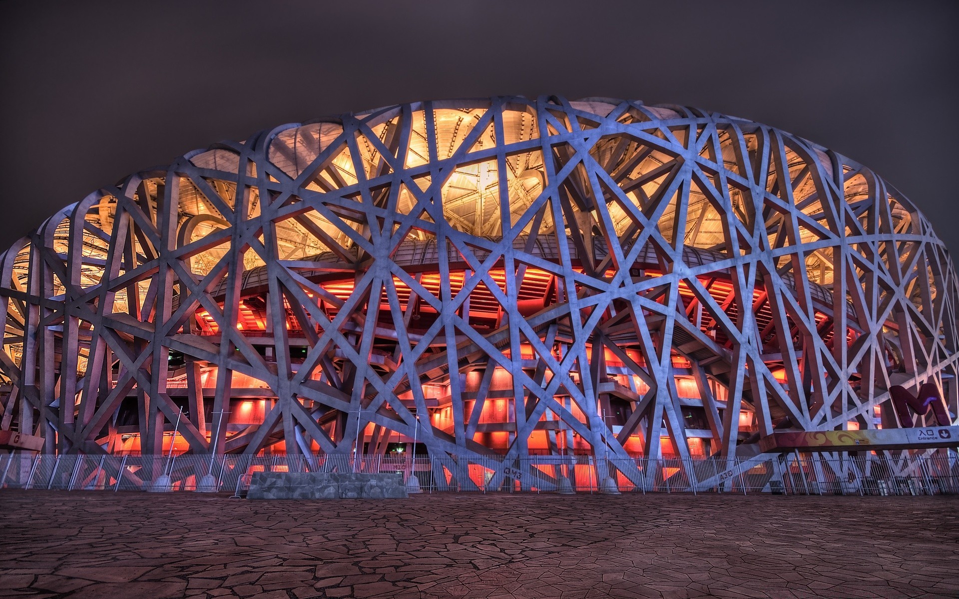 casa e interior madera acero hierro arquitectura luz del día construcción festival