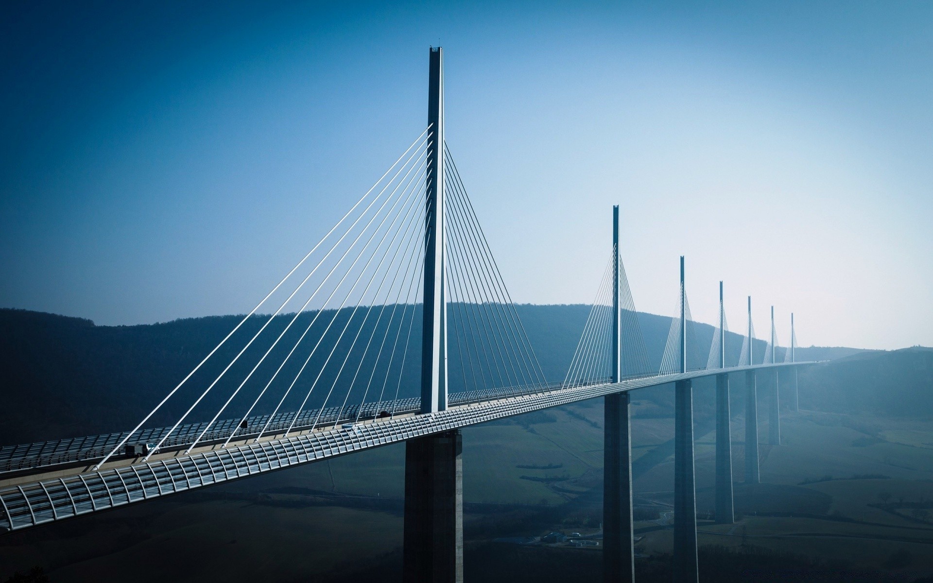 maison et intérieur pont ciel architecture connexion technologie pont suspendu voyage eau système de transport réflexion électricité