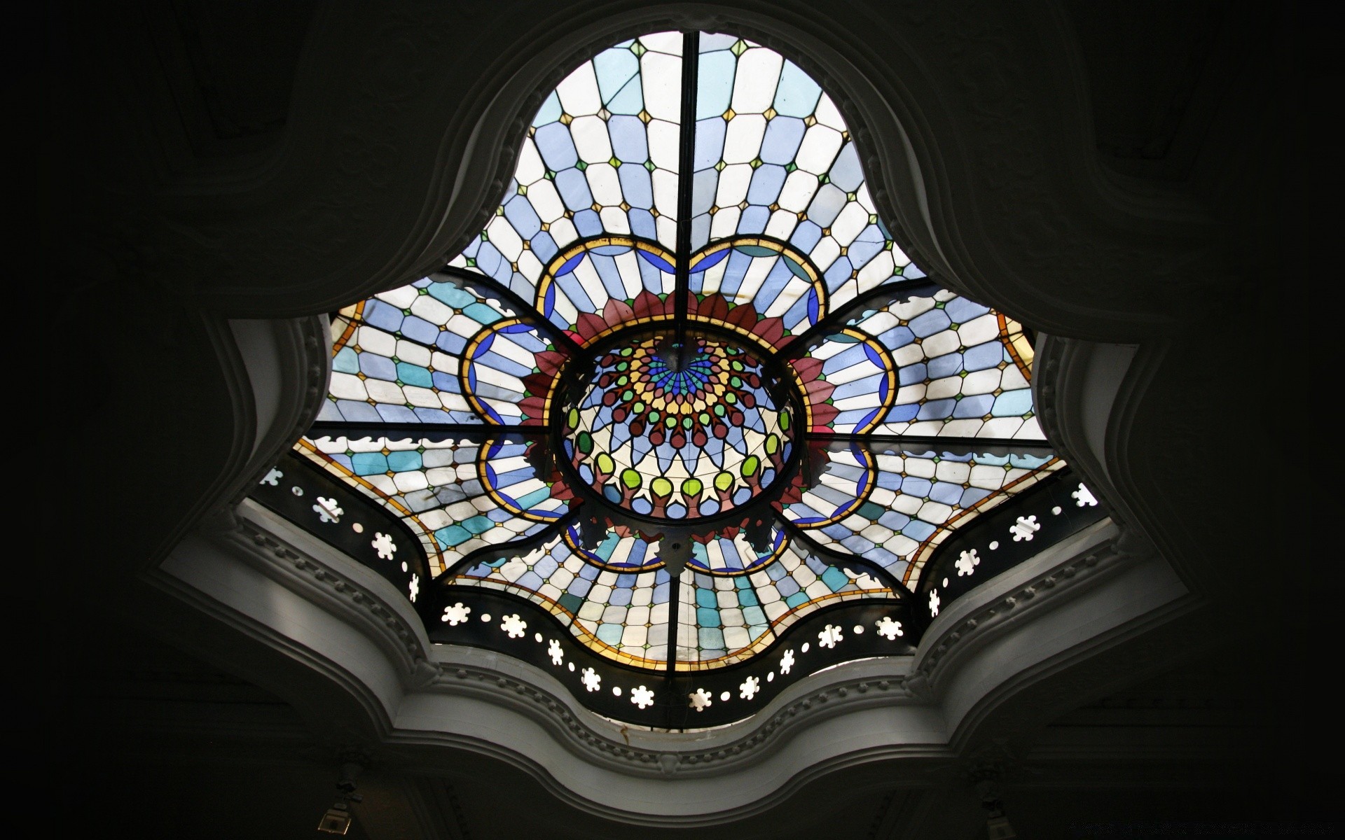 einrichtungsgegenstände decke architektur innen drinnen licht kirche kunst glas reisen haus kuppel religion