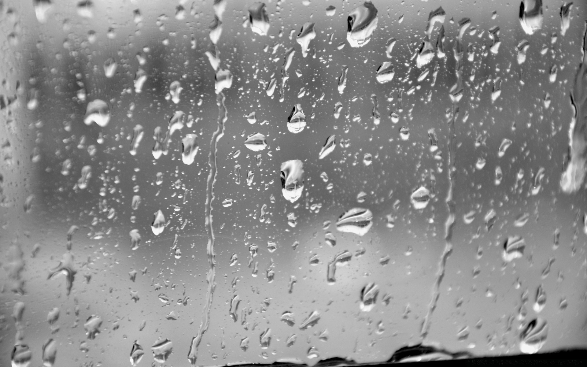 Живые обои капли дождя на стекле