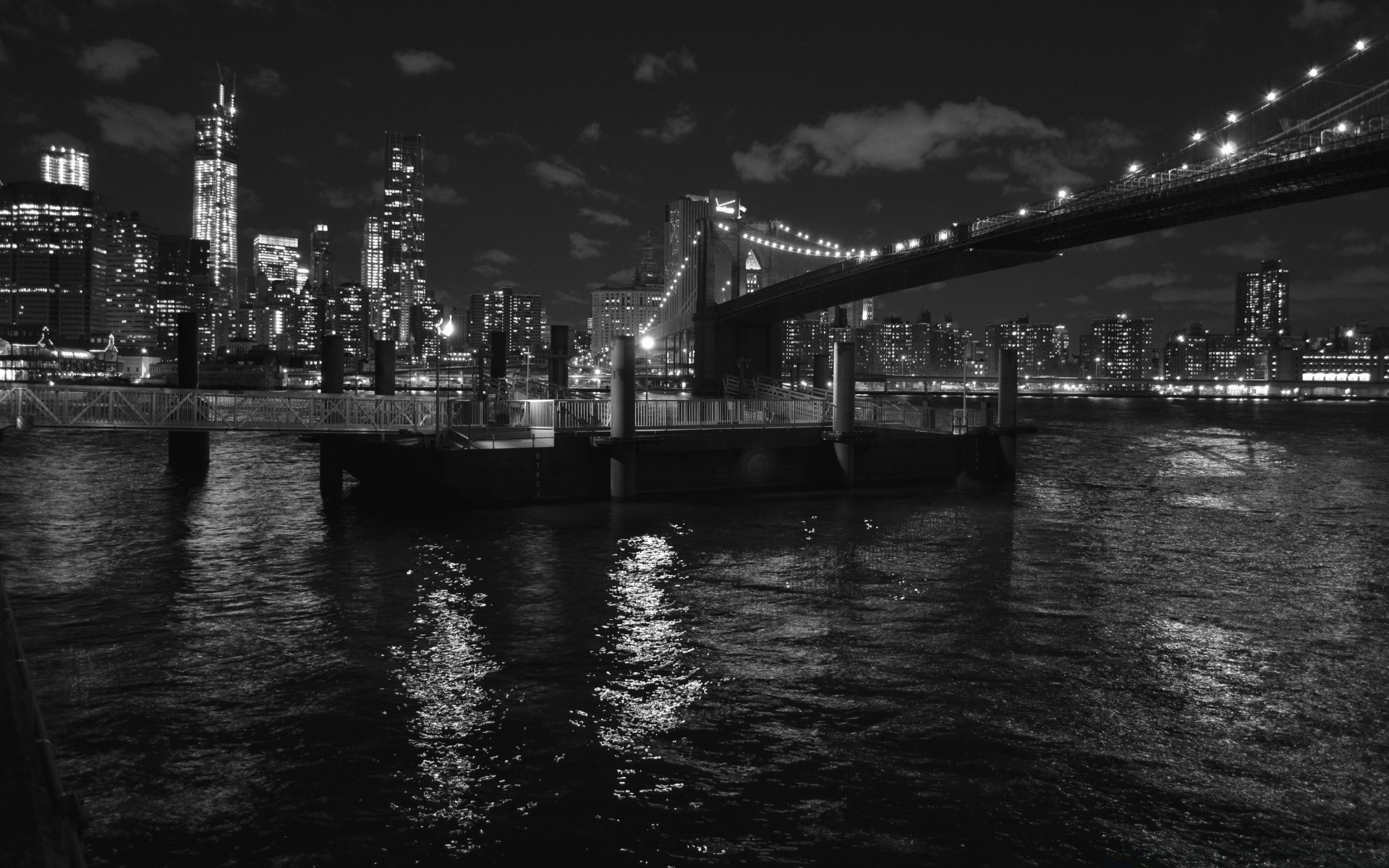 noir et blanc rivière pont eau ville monochrome architecture ville skyline voyage système de transport réflexion port pont suspendu jetée promenade maison urbain ciel coucher de soleil