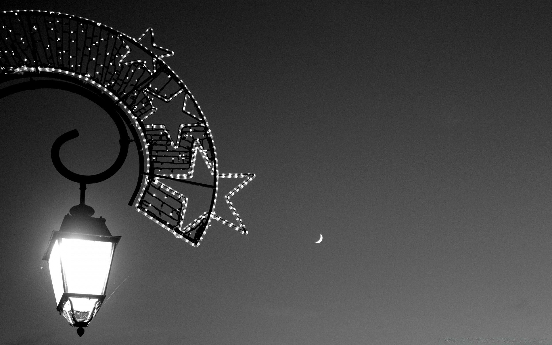 bianco e nero cielo luce luna sole tramonto sagoma città arte