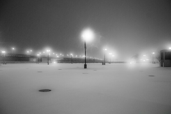 Città invernale. Grandi lanterne