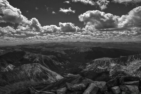 Berge und Himmel vor dem Sturm