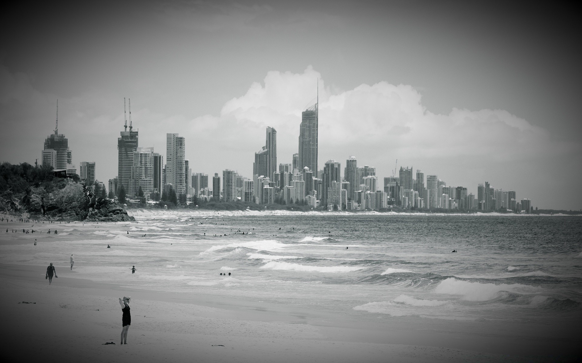 blanco y negro ciudad skyline monocromo arquitectura rascacielos agua ciudad casa playa río viajes urbano centro de la ciudad paseo marítimo puerto mar oficina