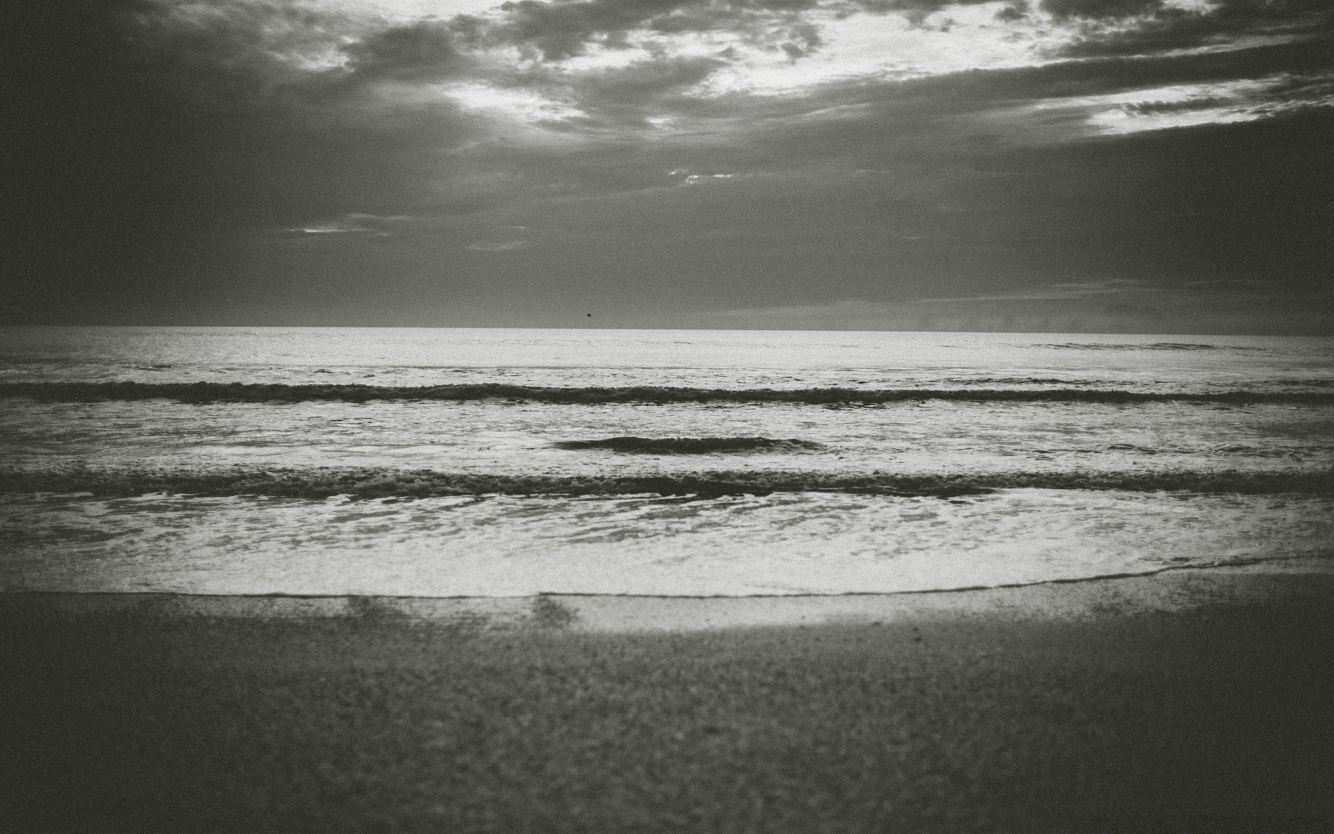 czarno-białe wody monochromatyczny plaża burza morze krajobraz ocean zachód słońca krajobraz surf świt piasek wieczorem