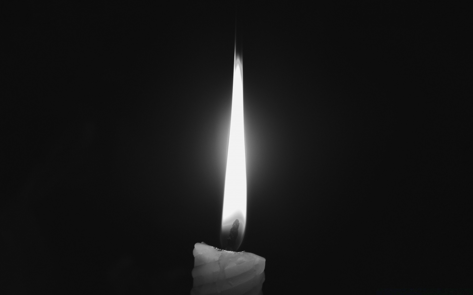 Черно Белое Фото Свечи