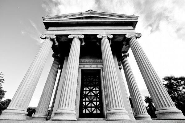 Black and white building with columns